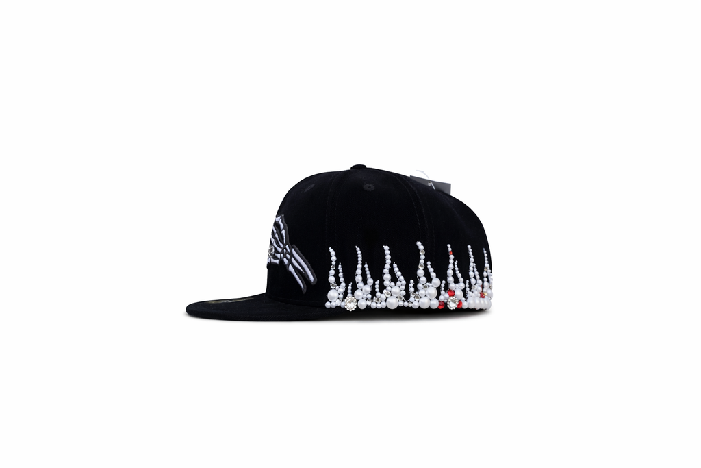 LA fitted hat 'Burning Royalty'